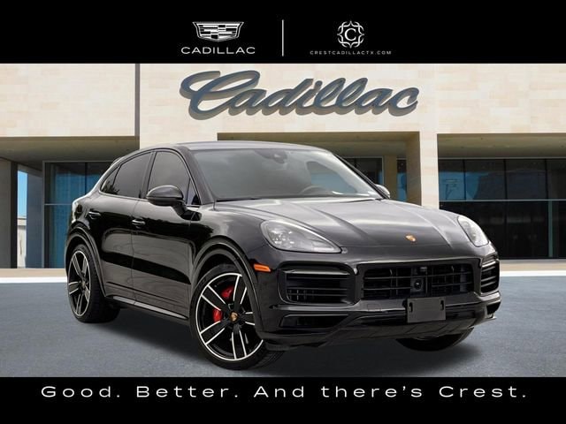 2022 Porsche Cayenne GTS's photo