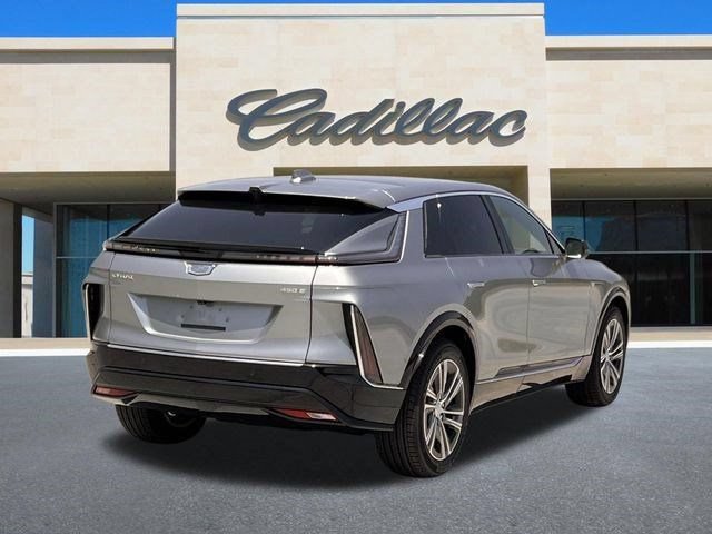 New 2026 CADILLAC LYRIQ Luxury SUV