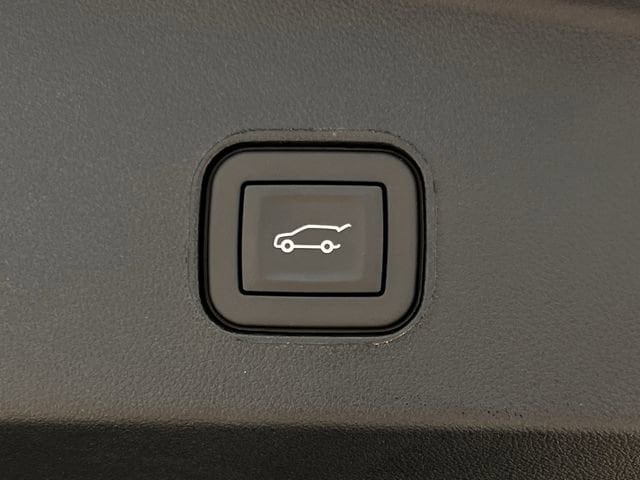 2026 Cadillac LYRIQ V Premium - Photo 24
