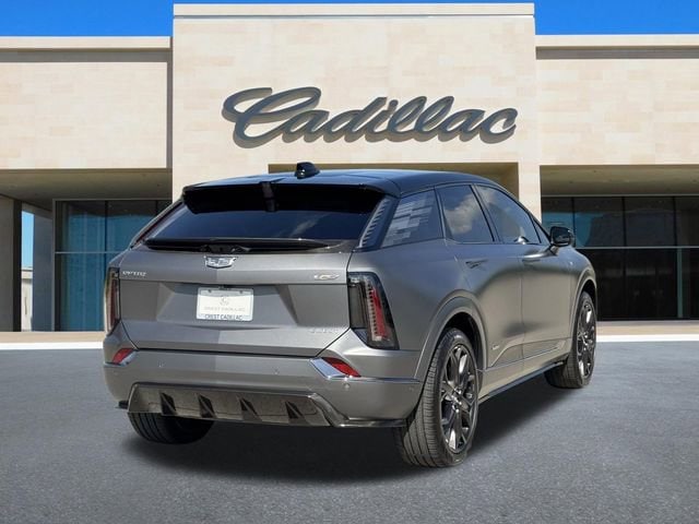 2026 Cadillac OPTIQ V-Series - Photo 4