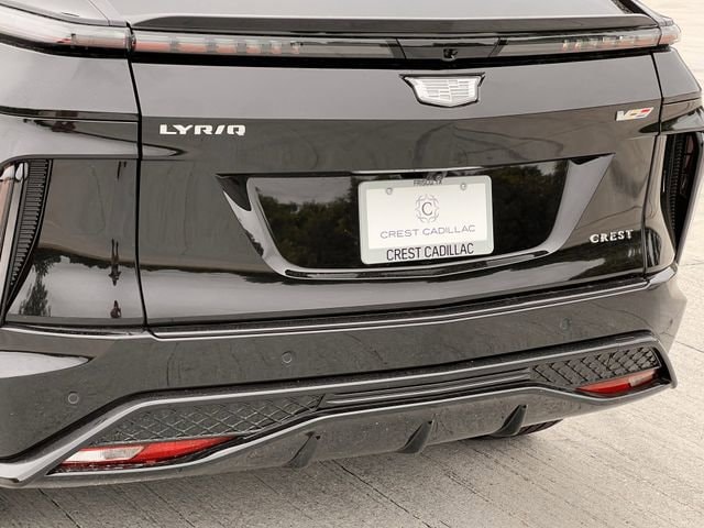 2026 Cadillac LYRIQ V Premium - Photo 6