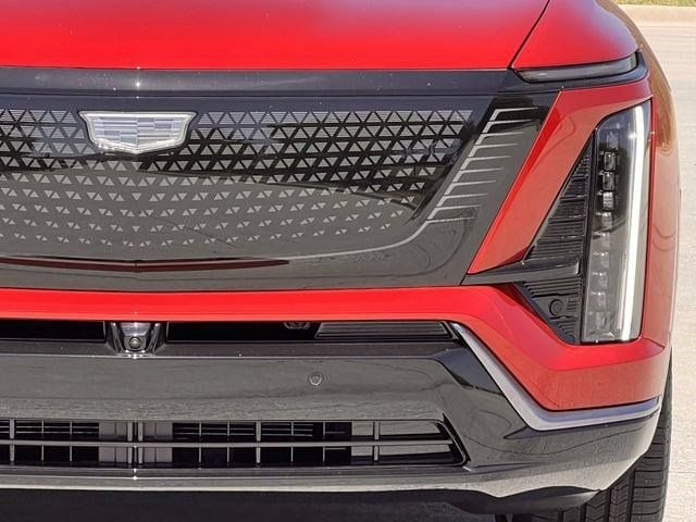 2027 Cadillac VISTIQ Sport - Photo 8
