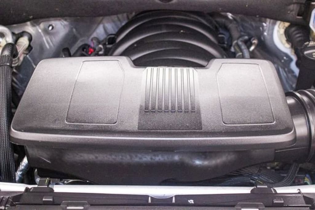 Used 2025 GMC Yukon XL Denali SUV