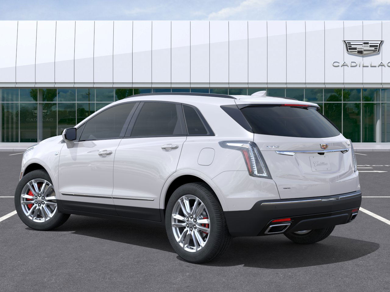 2025 Cadillac XT5 Sport photo 2