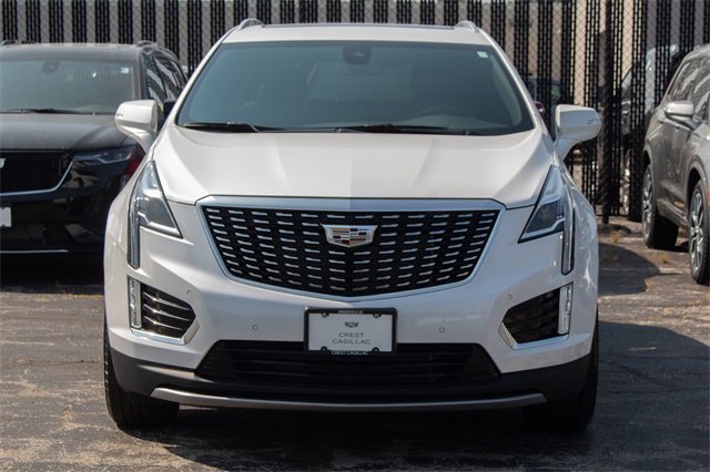 Used 2021 Cadillac XT5 Premium Luxury with VIN 1GYKNDRS1MZ137207 for sale in Brookfield, WI