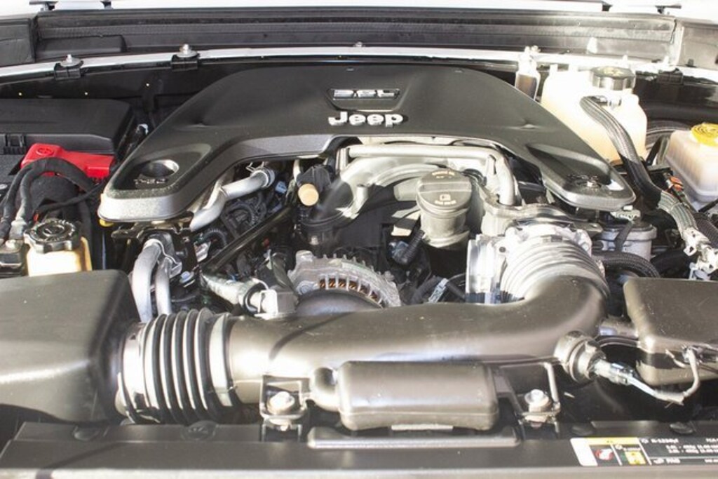 Used 2018 Jeep Wrangler Unlimited Sport S