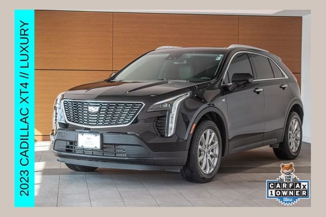 2023 Cadillac XT4 Luxury