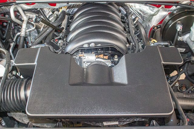 2015 Chevrolet Tahoe LS photo 4