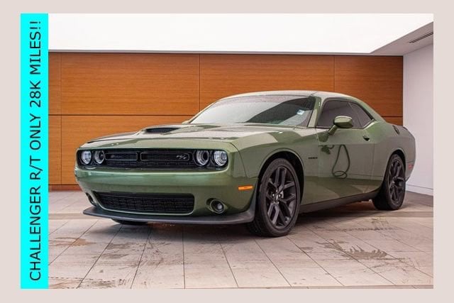 2021 Dodge Challenger R/T's photo