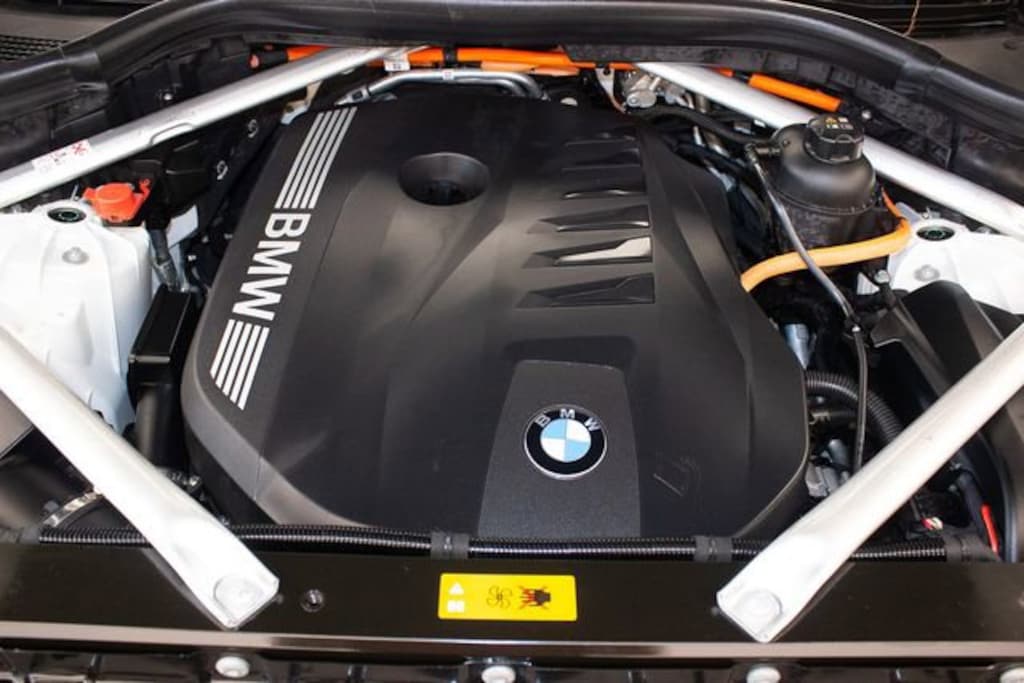 Used 2025 BMW X5 xDrive50e