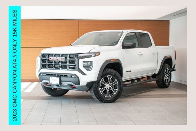 2023 GMC Canyon AT4 4WD Crew Cab Short Box's photo