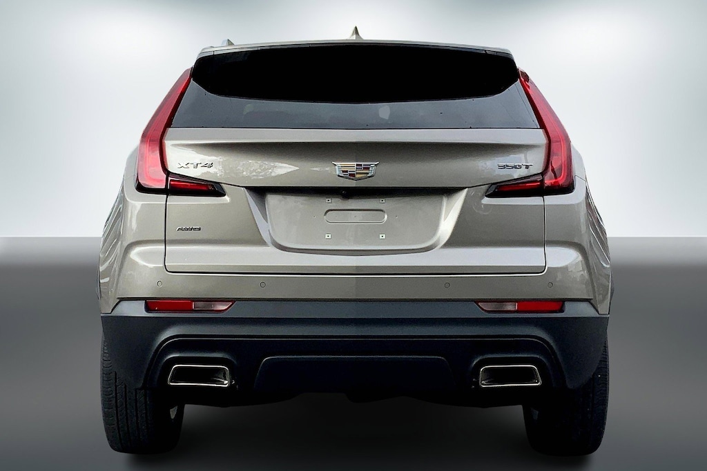 Used 2023 CADILLAC XT4 Luxury SUV