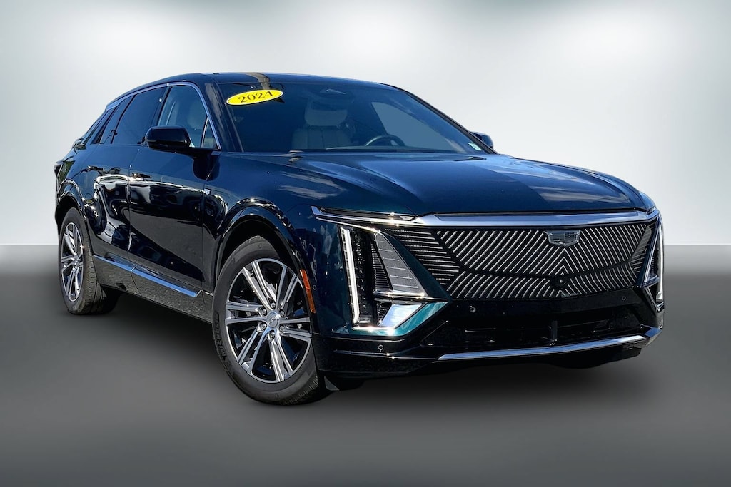 Used 2024 CADILLAC LYRIQ Luxury 1 SUV