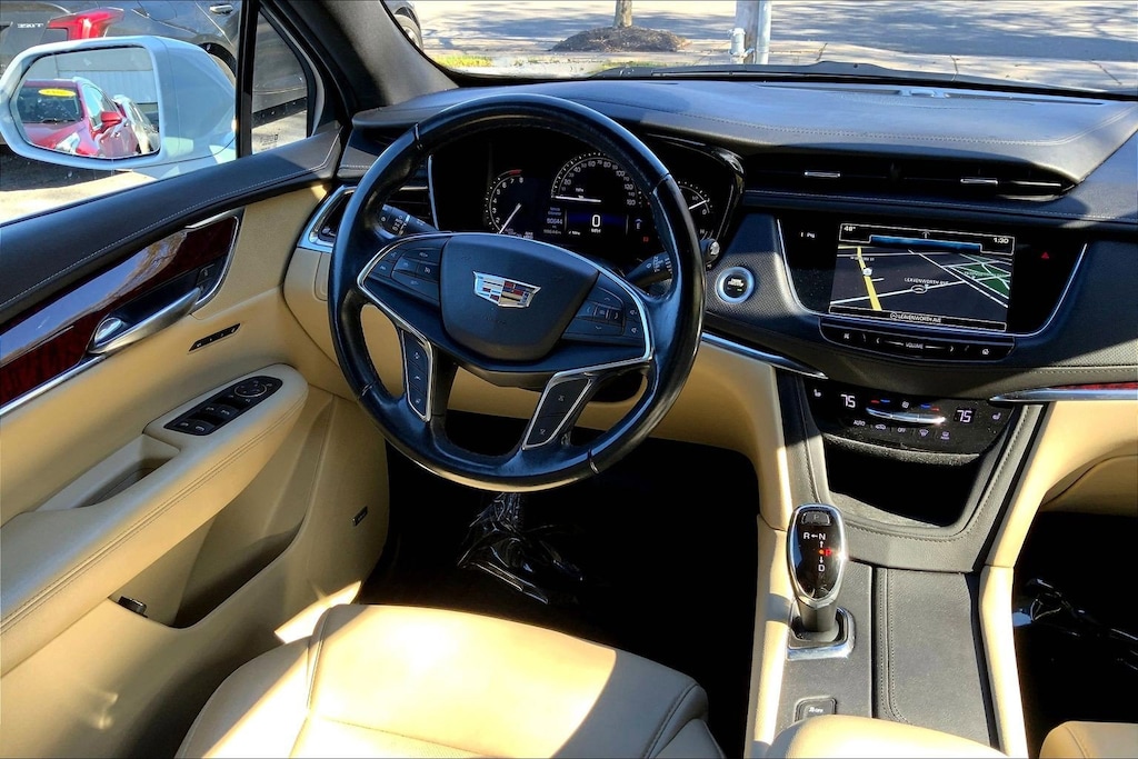 Used 2019 CADILLAC XT5 Luxury AWD SUV