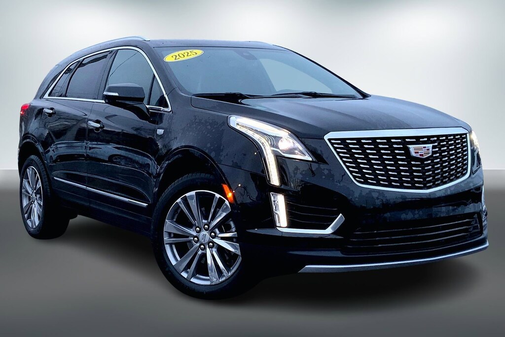 Used 2025 CADILLAC XT5 Premium Luxury SUV