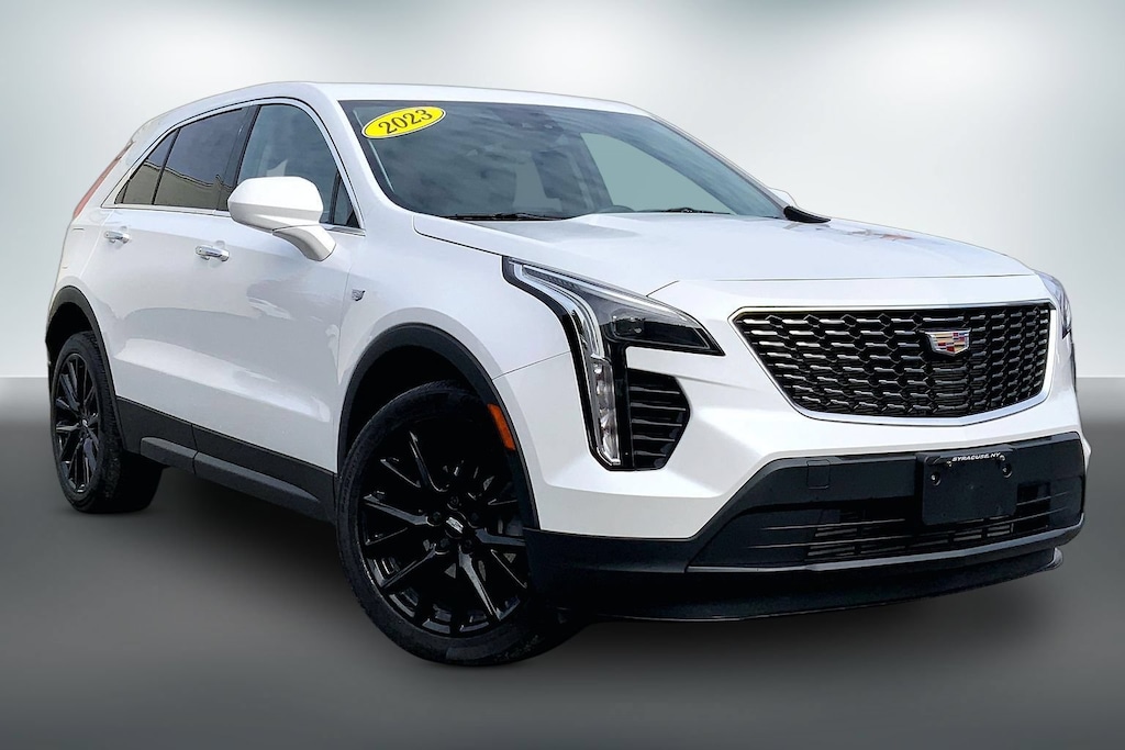 Used 2023 CADILLAC XT4 AWD Luxury SUV