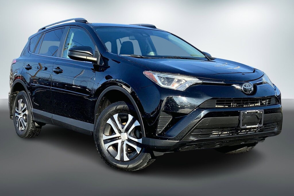 Used 2018 Toyota RAV4 LE