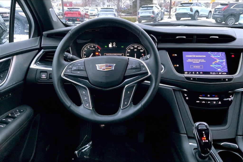 Used 2025 CADILLAC XT5 Premium Luxury SUV