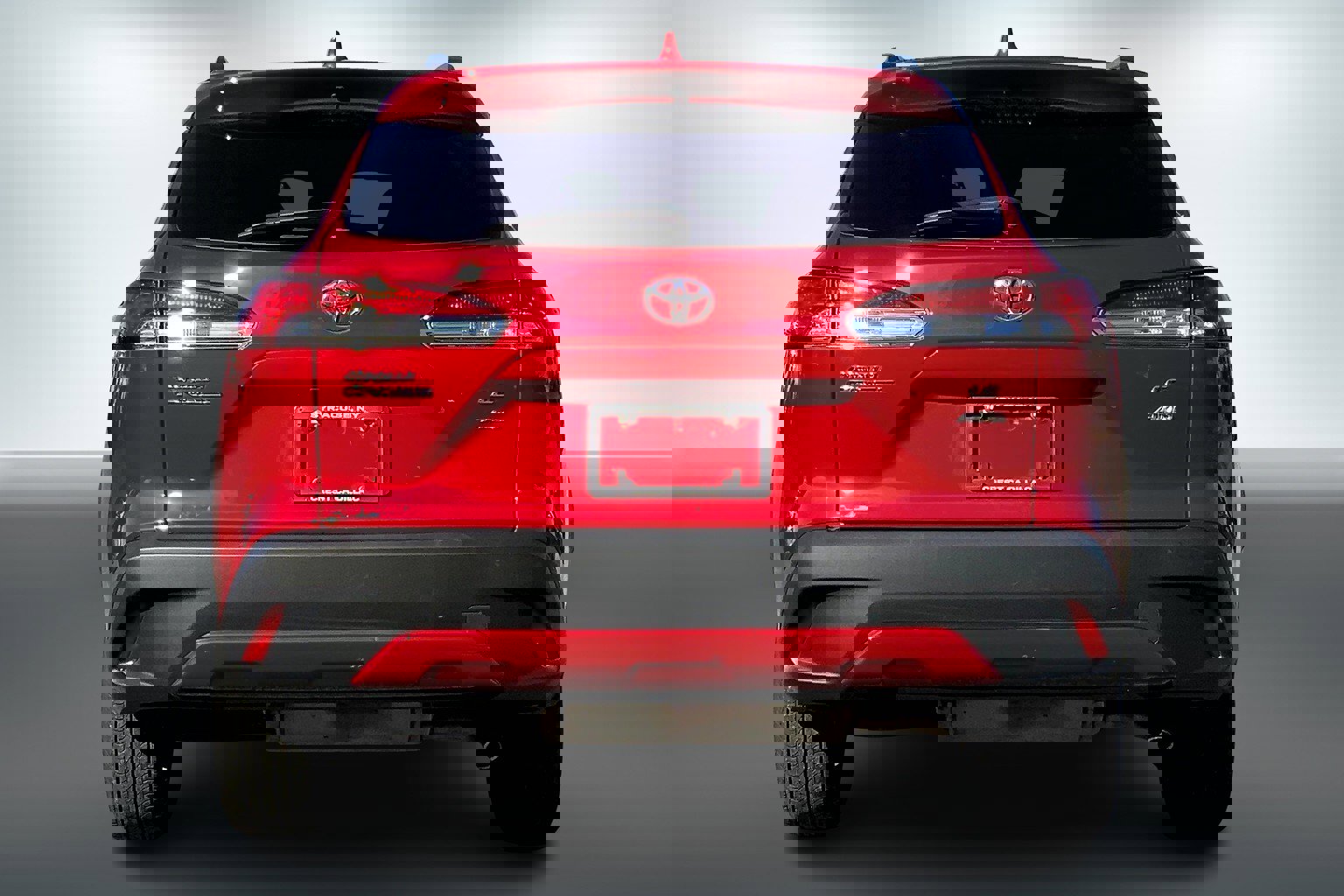 2023 Toyota Corolla Cross LE photo 3
