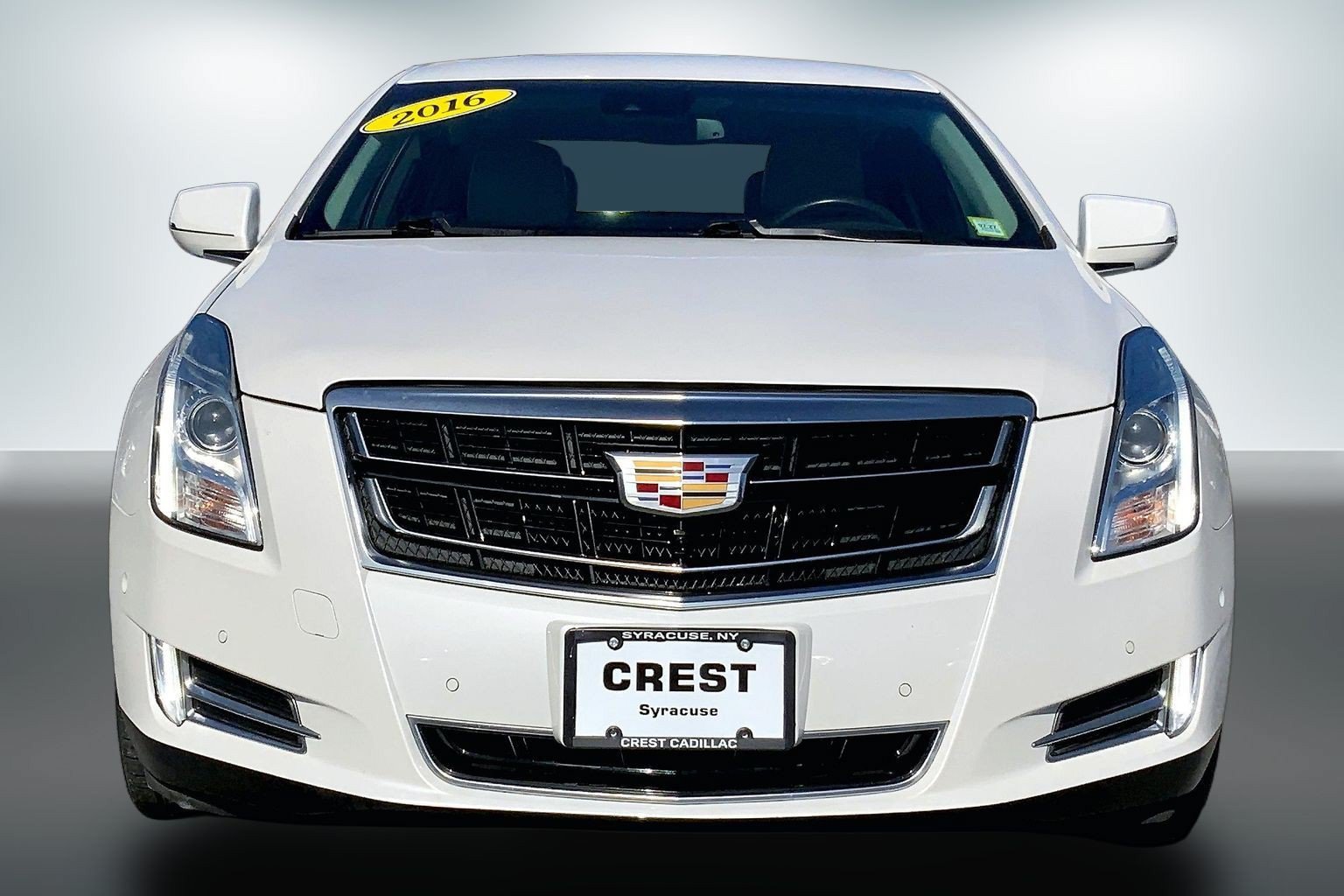 Used 2016 Cadillac XTS Luxury Collection with VIN 2G61M5S39G9136241 for sale in Syracuse, NY