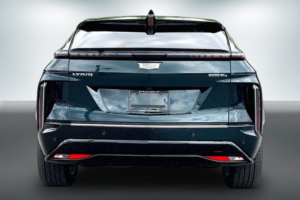 Used 2024 CADILLAC LYRIQ Luxury 2 SUV