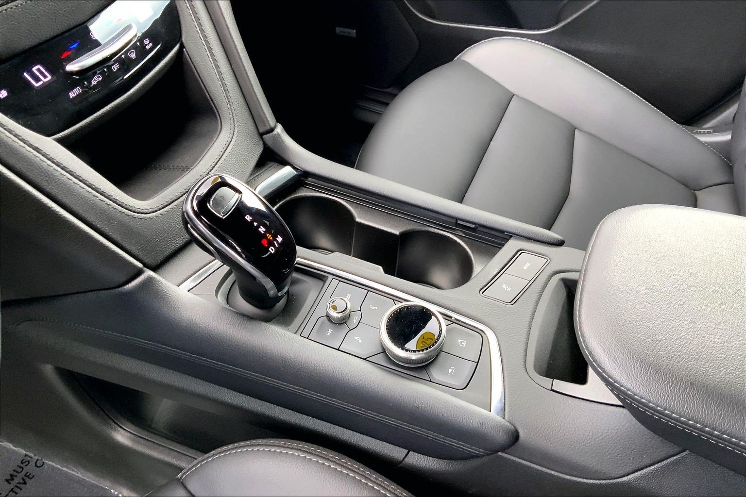2025 Cadillac XT5 Luxury - Photo 17
