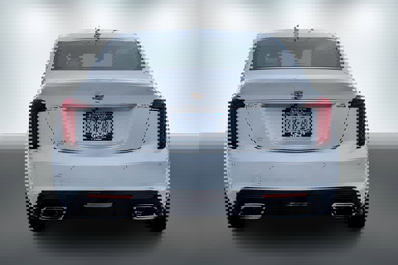 2022 Cadillac CT5 Luxury photo 3