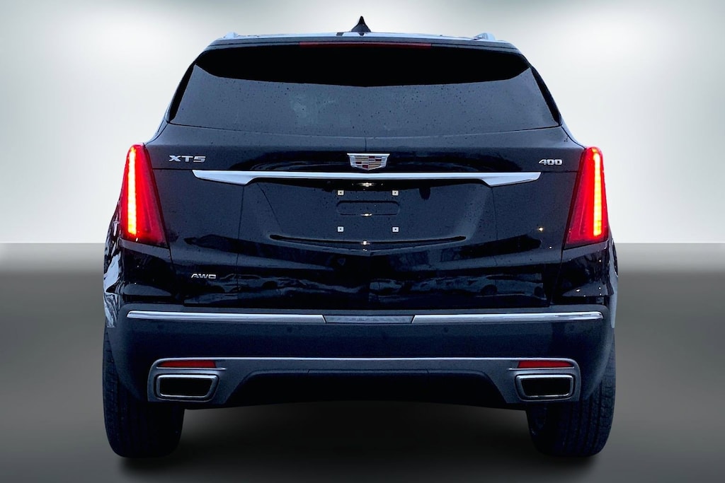 Used 2025 CADILLAC XT5 Premium Luxury SUV