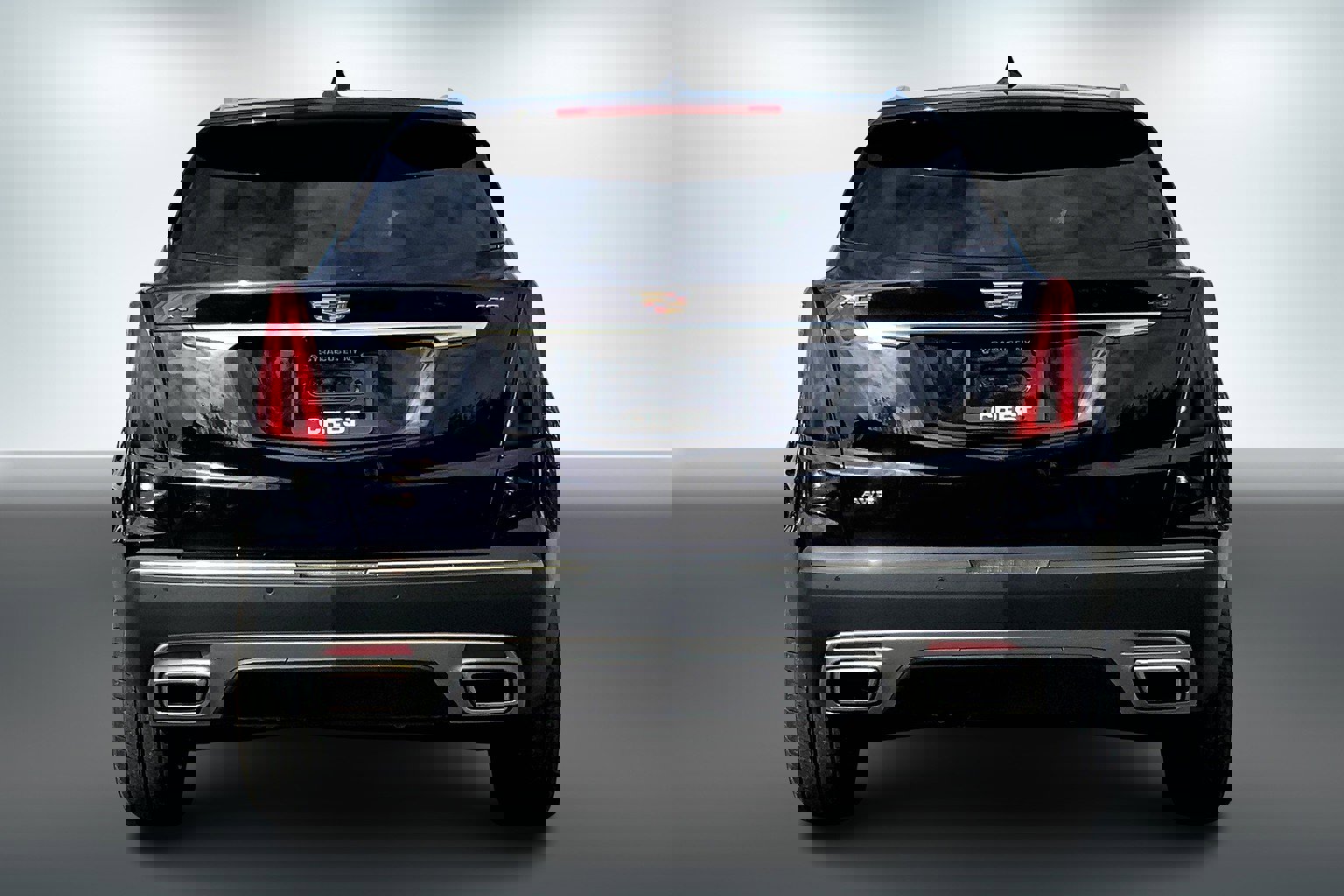 2022 Cadillac XT5 Premium Luxury photo 3