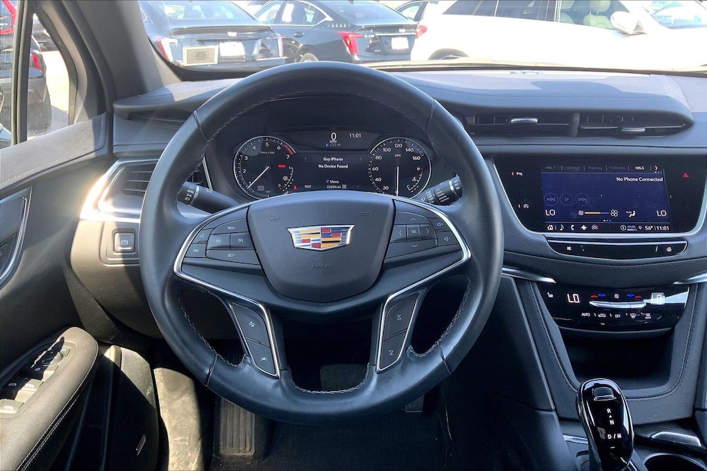 Used 2024 CADILLAC XT5 Luxury SUV