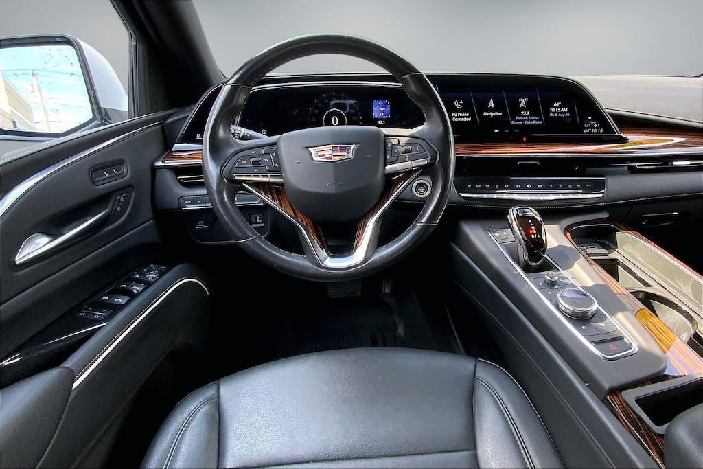 Used 2022 CADILLAC Escalade Luxury SUV
