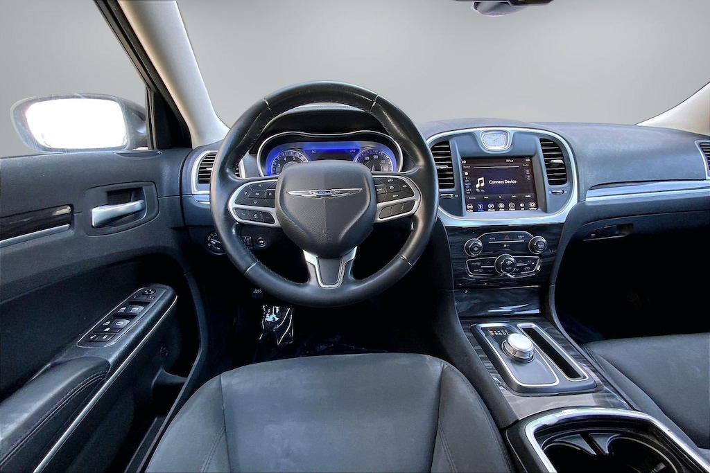 Used 2019 Chrysler 300 Touring