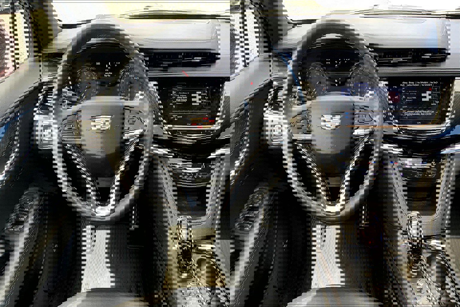 2022 Cadillac XT6 Sport photo 3