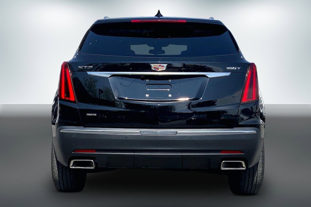 Used 2024 CADILLAC XT5 Luxury SUV