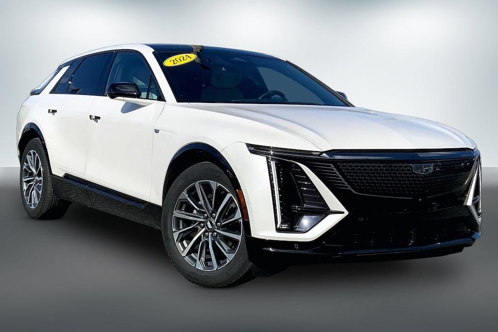 Used 2024 CADILLAC LYRIQ Sport 2 SUV