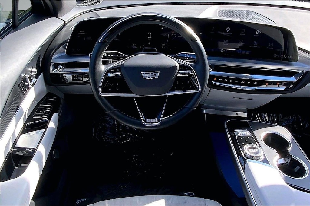 Used 2024 CADILLAC LYRIQ Sport 2 SUV