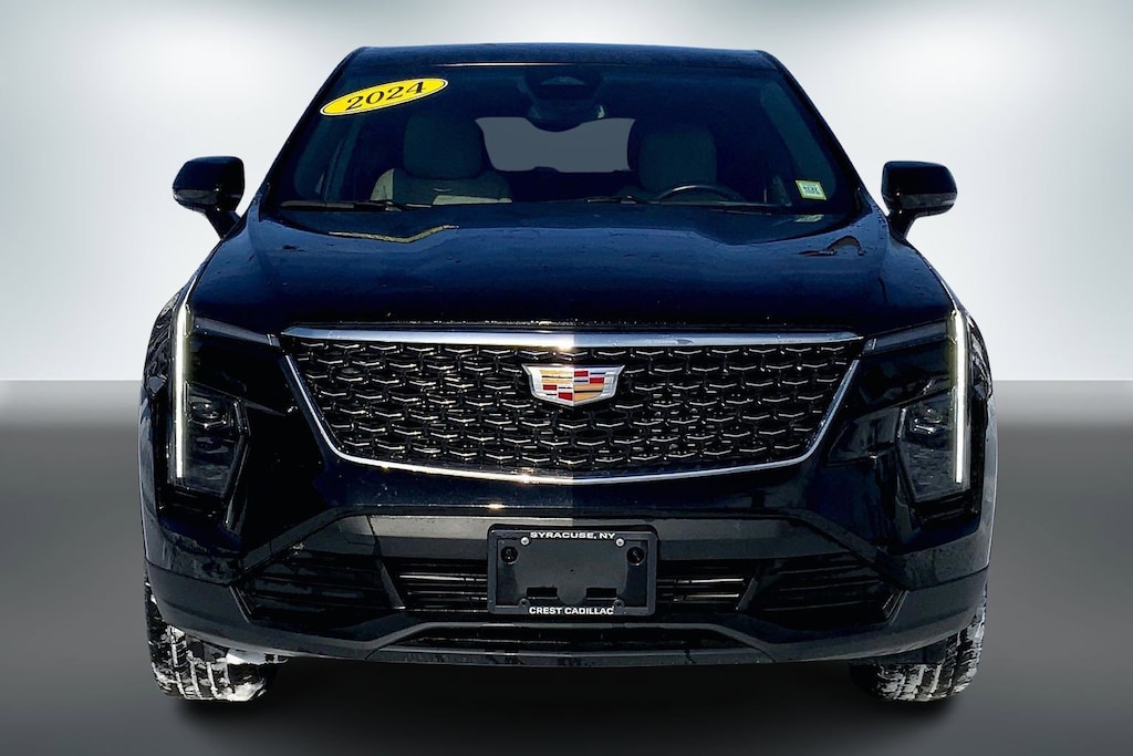 Used 2024 CADILLAC XT4 Luxury SUV
