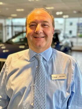 Staff member John Fanto from ID_ae110e8e34e7