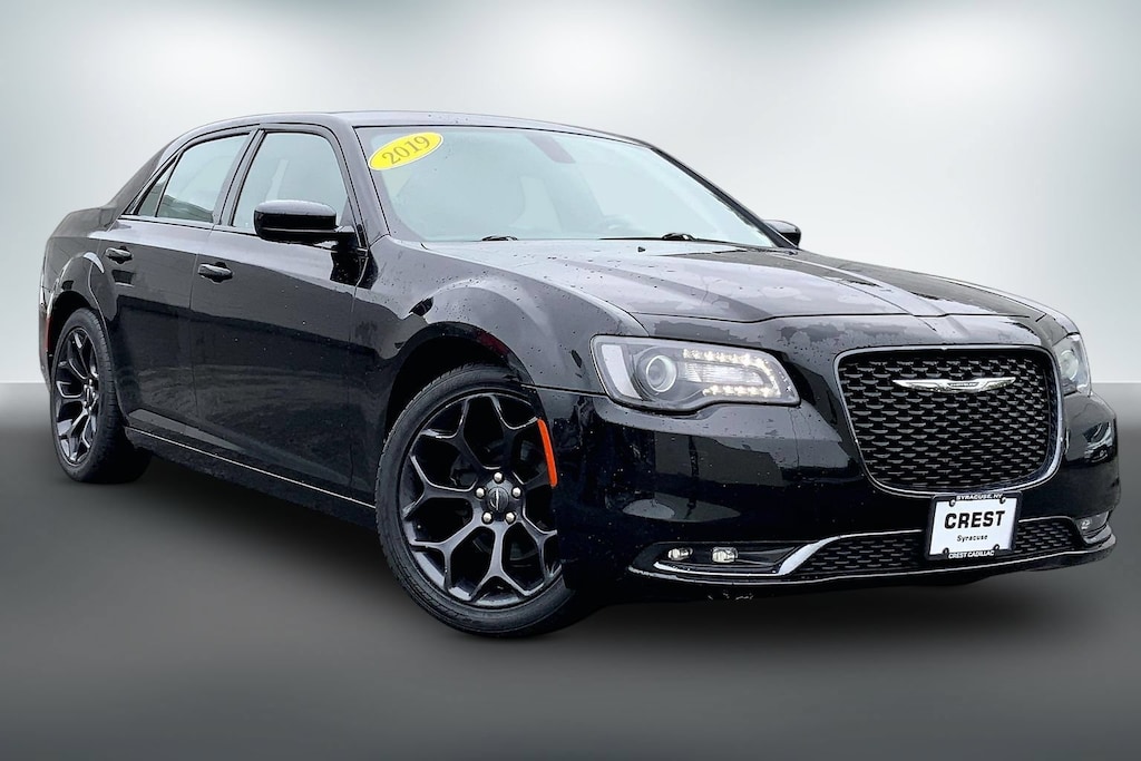 Used 2019 Chrysler 300 300S