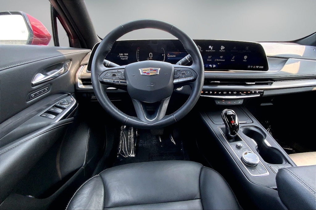 Used 2024 CADILLAC XT4 Premium Luxury SUV