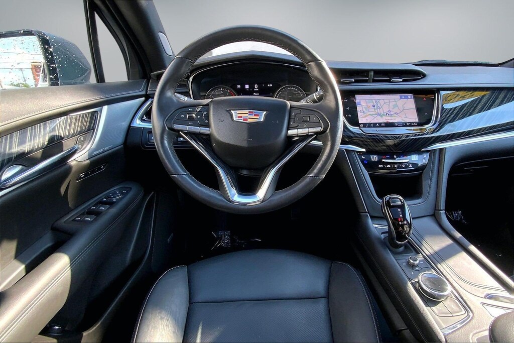 Used 2024 CADILLAC XT6 Premium Luxury SUV