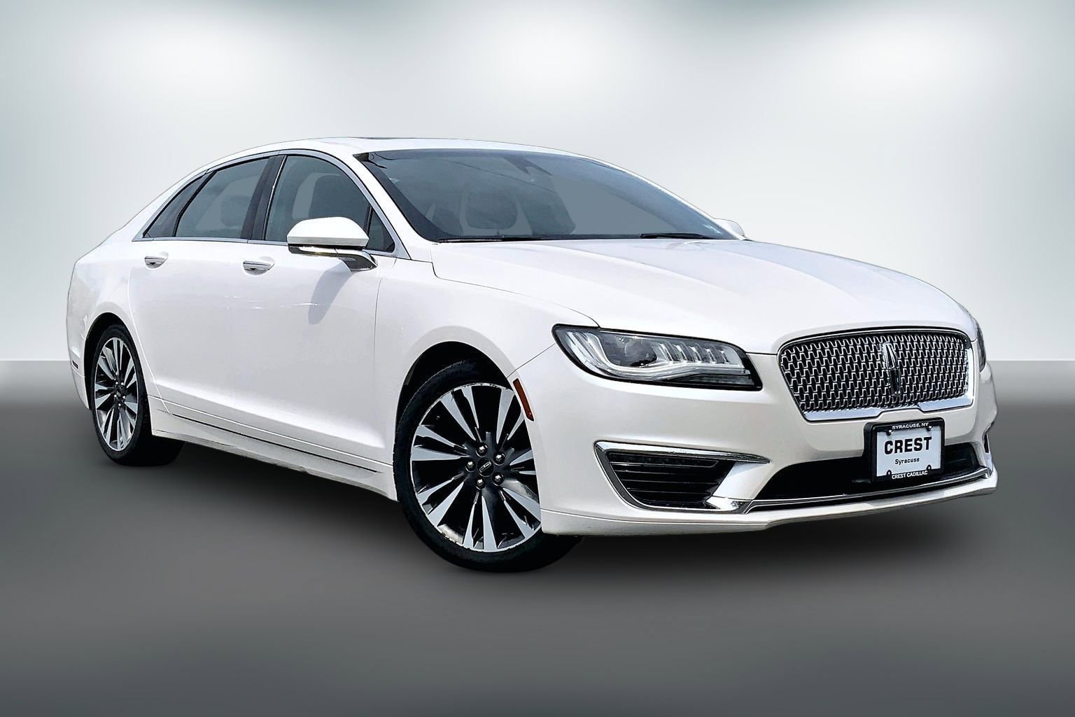 2018 Lincoln MKZ Reserve AWD's photo