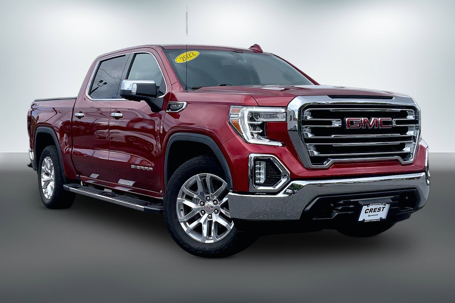 2022 GMC Sierra 4WD Crew Cab Short Box SLT's photo