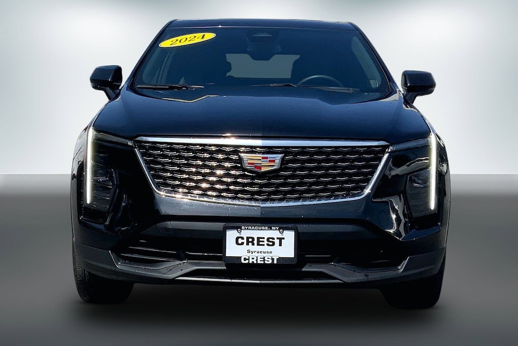 Used 2024 CADILLAC XT4 Luxury SUV