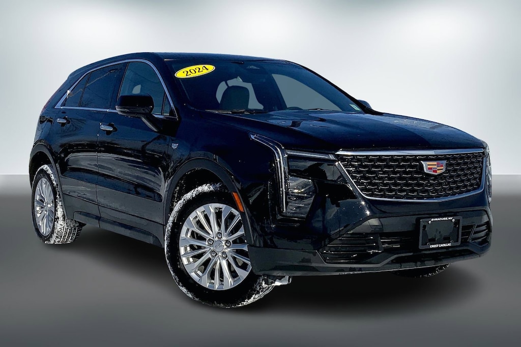 Used 2024 CADILLAC XT4 Luxury SUV