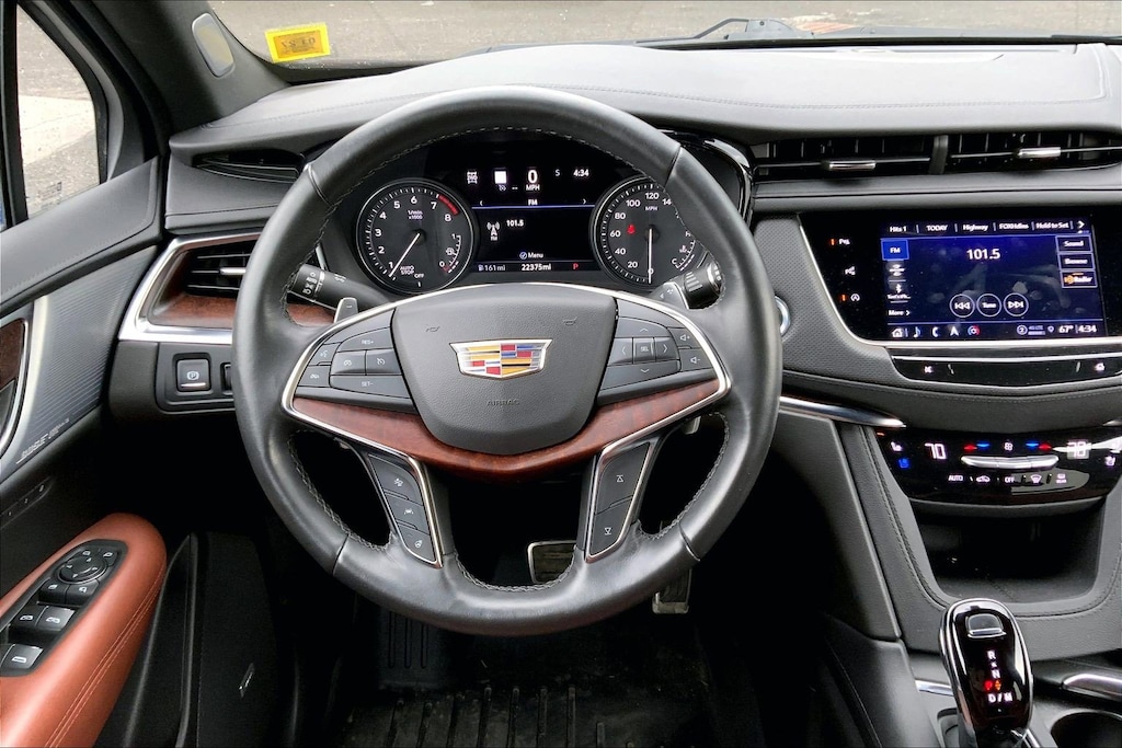 Used 2023 CADILLAC XT5 Sport SUV