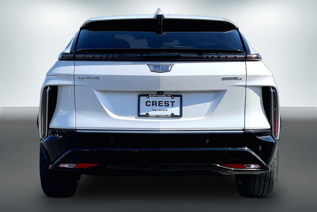 Used 2024 CADILLAC LYRIQ Luxury 1 SUV