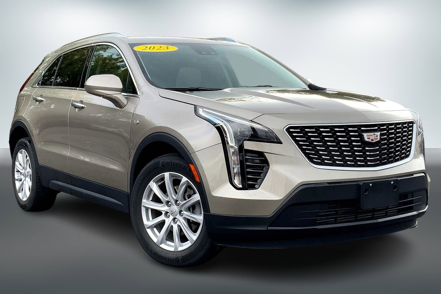 2023 CADILLAC XT4 SUV 