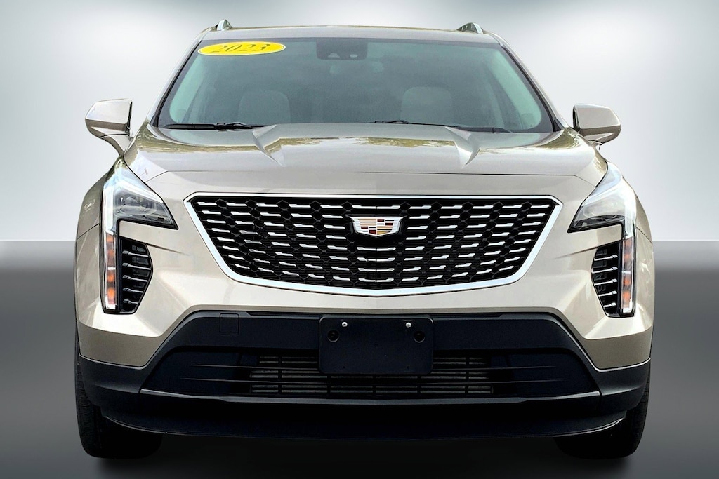 Used 2023 CADILLAC XT4 Luxury SUV