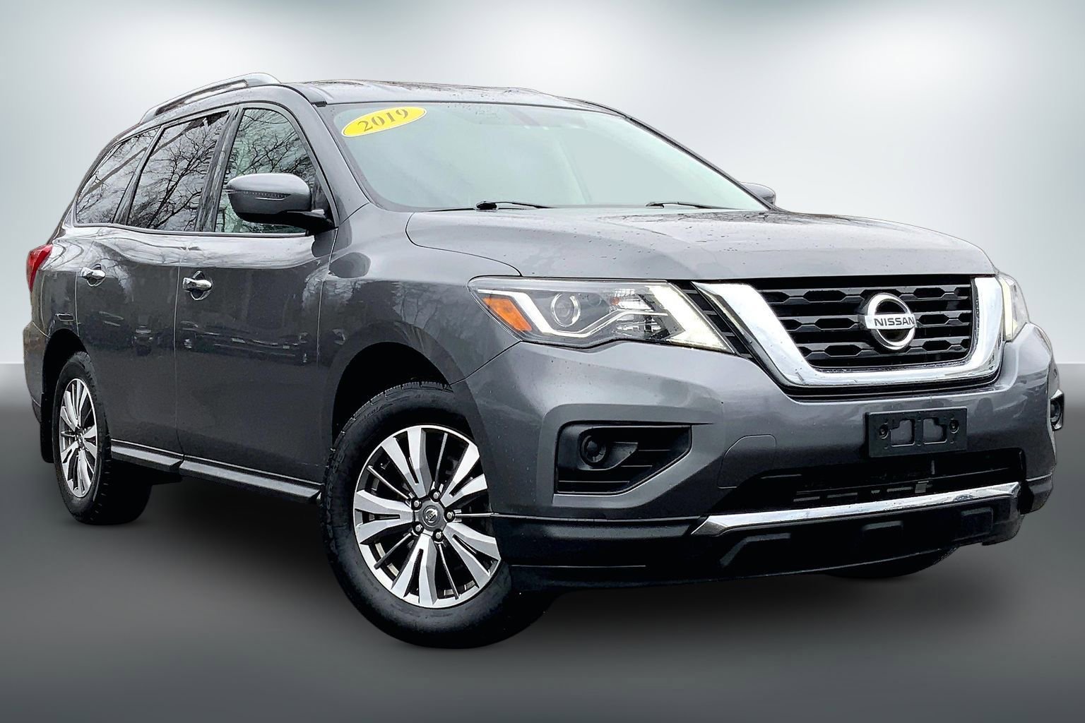 2019 Nissan Pathfinder S